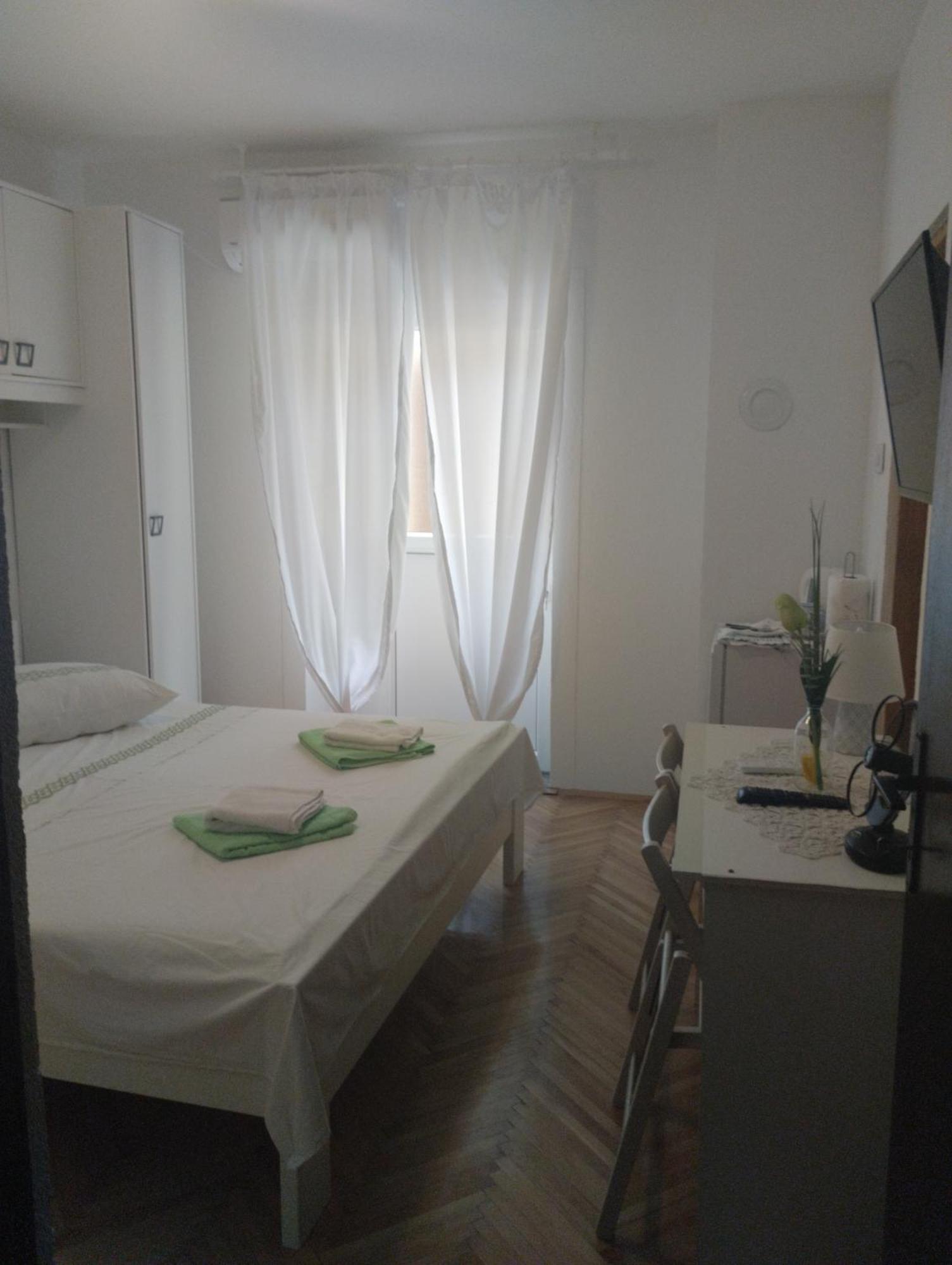 Soba Biondic Apartamento Senj  Exterior foto