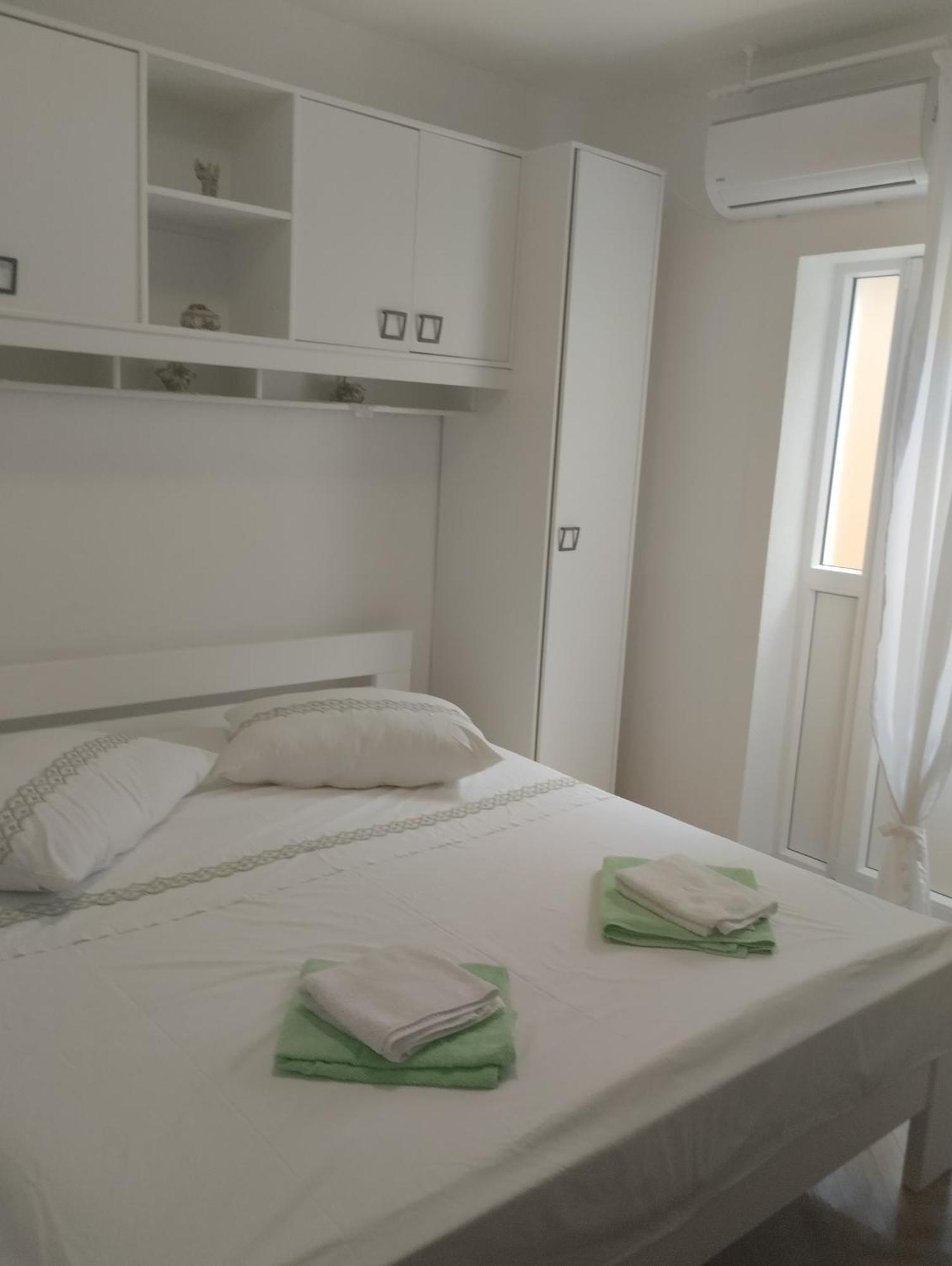 Soba Biondic Apartamento Senj  Exterior foto